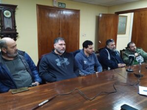 Trabajadores de FNC y Pilsen ante un posible cierre de su fuente laboral.