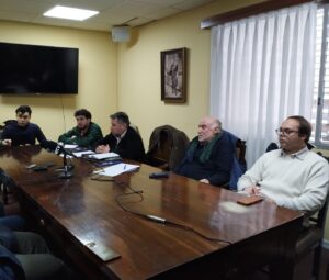Ediles Ezequiel Larrea, Joaquín López, Néstor Calvo y Gastón Elola.