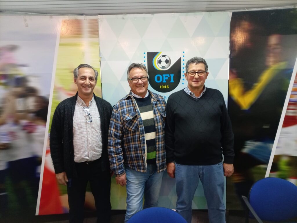 Álvaro Basaistegui delegado de la Liga Minuana, junto a los Consejeros de OFI Niver Arrigoni y Humberto Tellechea. (Foto Gentileza de Carlos Fernández Pereira).