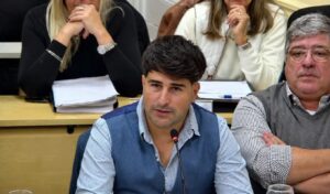 Gabriel Gutiérrez, con reclamos a la IDL.