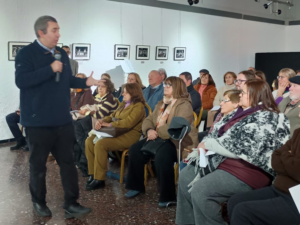 Mucho público concurrió a la charla que se realizó en Casa de la Cultura