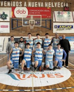 Plantel de U18 de Sparta: Parados: Ricardo Ribas (DT), Cecilia Berrueta (PF), Serafín Ramírez, Juan Pintos, Ignacio Perera, Emiliano Márquez, Oscar Tellechea (DT). Agachados: Lucas Inzaurralde, Juan Tomas, Salvador Odazzio, Guillermo Larrosa, Fernando Burgueño.