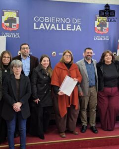 Firma de convenio entre la Junta Departamental y UTU