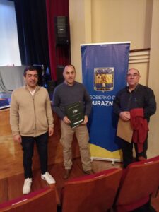 Delegación de la Liga Minuana en el Congreso de OFI: César García, Ismael Paradeda y Luis Balduini. (Foto: desde Durazno por Carlos Fernández Pereira).