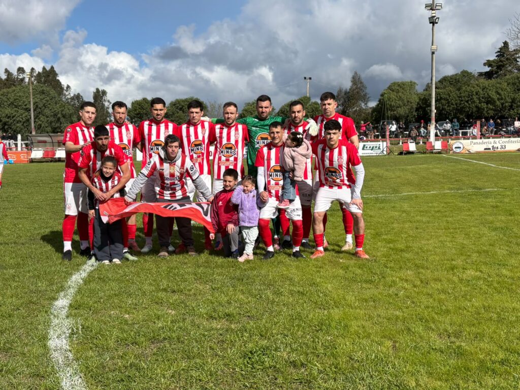 Lavalleja le ganó a Barrio Olímpico y el Minuano quedó al rojo vivo. (Foto: Gonzalo Martínez)