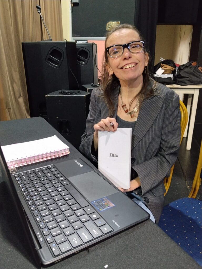 Leticia Quintero presentó su fotolibro “Leticia”