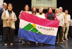 Integrantes de Amigos del Arte, institución que recibió un muy merecido reconocimiento.