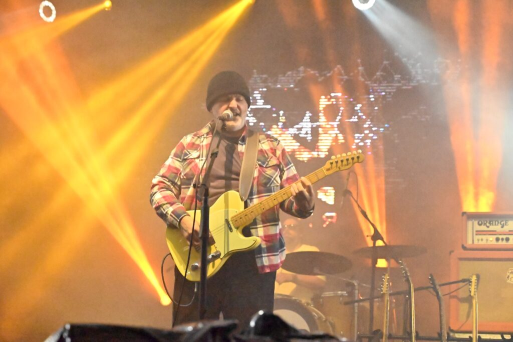 Gonzalo Rodríguez, voz y guitarra en la banda Pie Grande (Foto: Prensa IDL)