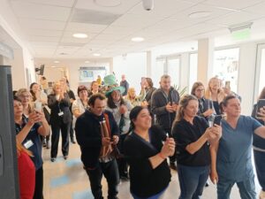 La actividad contó con la participación de funcionarios y usuarios de CRIMA