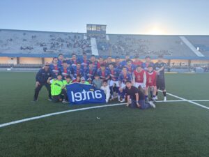 Plantel de la selección de Lavalleja Sub 20 (Foto: Gonzalo Martínez)