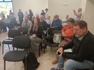 Parte de los presentes en la reunión realizada ayer en Mariscala.